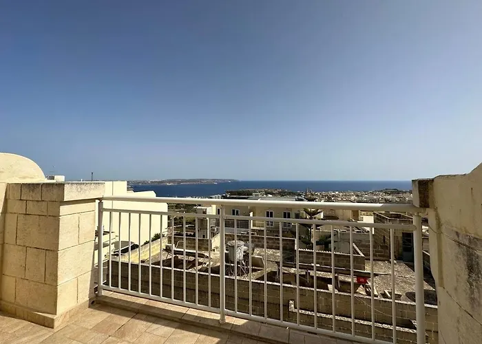 Gozo Penthouse With Sea View Nadur